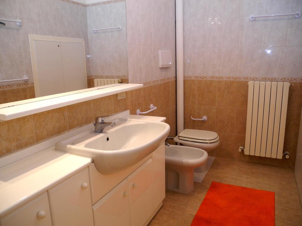 Apartament Collemare Pesaro Pokój zdjęcie